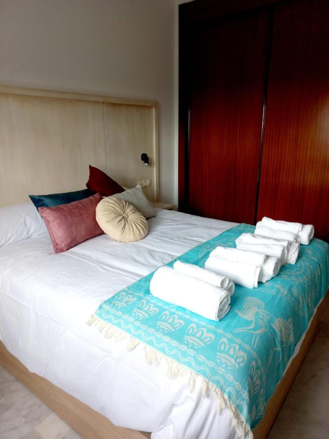 Ijd Apartments 9 Parking Gratis Y Piscina Bormujos Exteriér fotografie